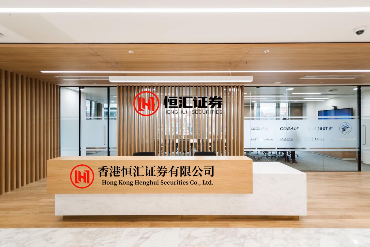 线下配资 泽连斯基破大防，骂完以色列骂美国，还扬言实施制裁